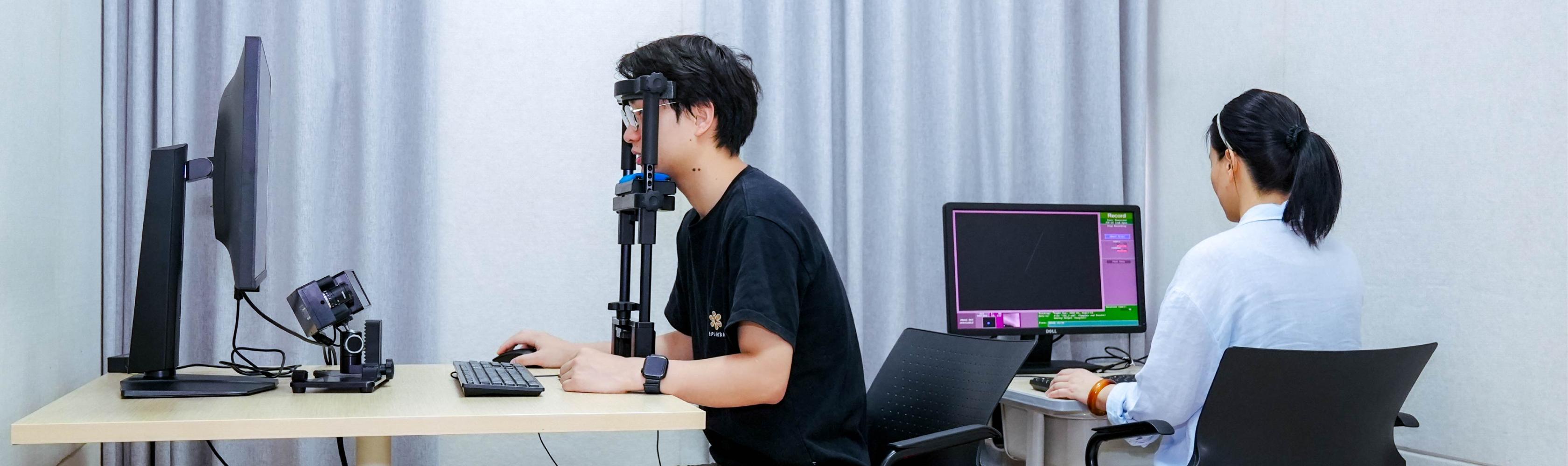 How Do Our Eyes Help Us Navigate? New Study Looks into Clever Brain Shortcut